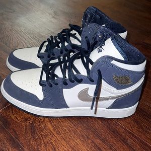 Nike Air Jordan HighTop 1s Midnight Blue